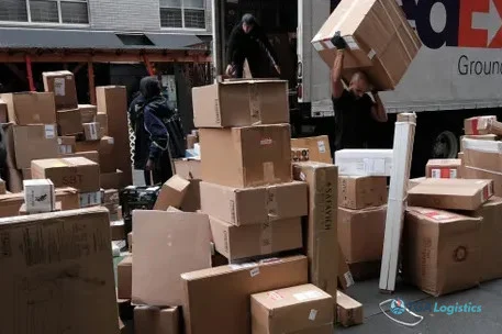 Shipping Giants Revamp Fee Calculations for Large Packages