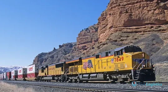 Union Pacific, Rocky Mountain Steel Ink Seven-Year Supply Deal